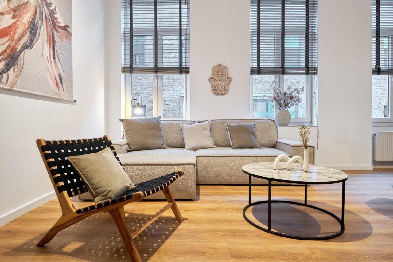 Park Avenue Apartments - Dom Mit Stil - Kueche - Parkplatz - Wlan - 65 Zoll Tv - Netflix 쾰른 외부 사진