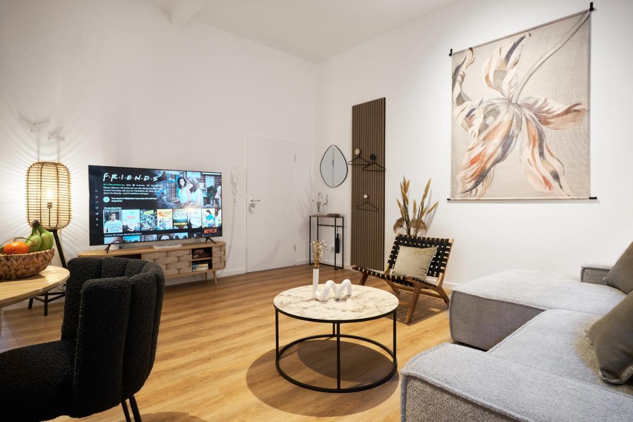 Park Avenue Apartments - Dom Mit Stil - Kueche - Parkplatz - Wlan - 65 Zoll Tv - Netflix 쾰른 외부 사진