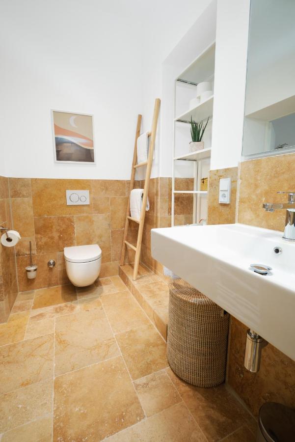 Park Avenue Apartments - Dom Mit Stil - Kueche - Parkplatz - Wlan - 65 Zoll Tv - Netflix 쾰른 외부 사진