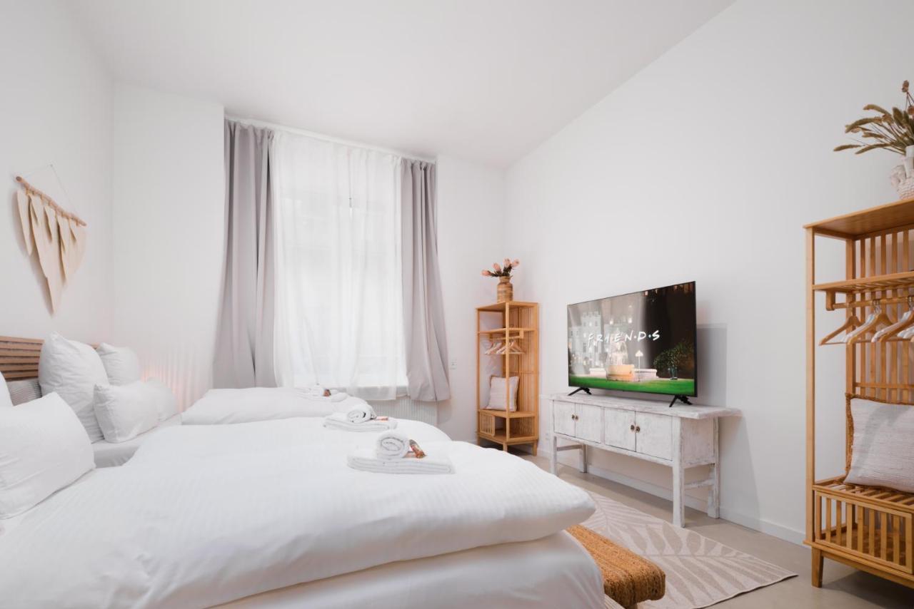 Park Avenue Apartments - Dom Mit Stil - Kueche - Parkplatz - Wlan - 65 Zoll Tv - Netflix 쾰른 외부 사진